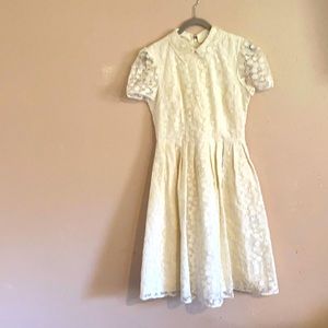 Gal Meets Glam cream lace dress